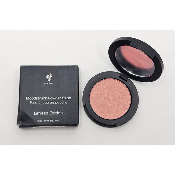 Younique Moodstruck Powder Blush Limited Edition in Serene New in Box - Picture 1 of 4